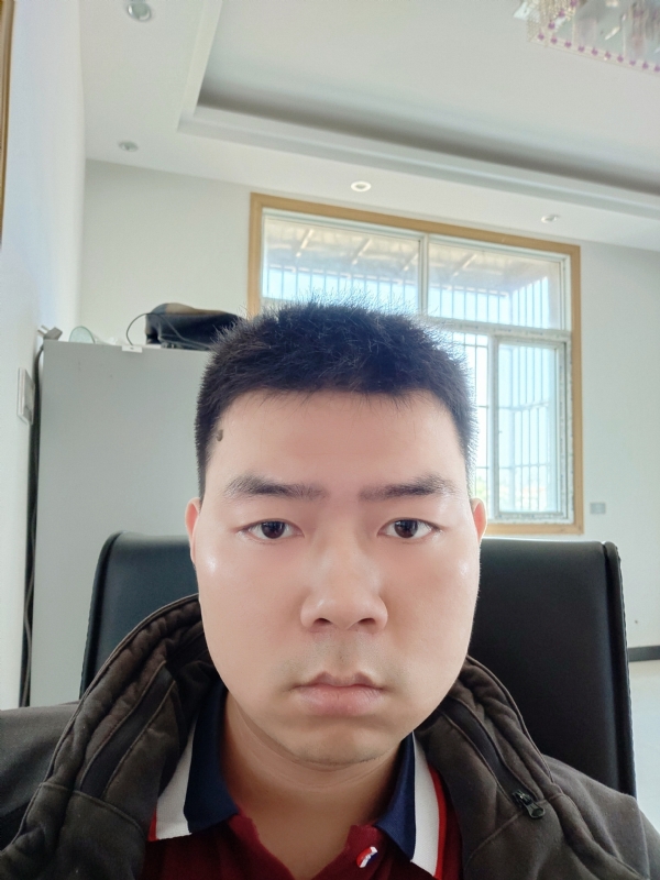 咚咚咚的第一张照片--汉川中老年相亲网